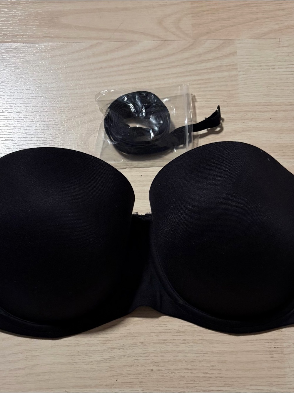 Aerie Black Strapless Molded Cup Bra with Removable Straps